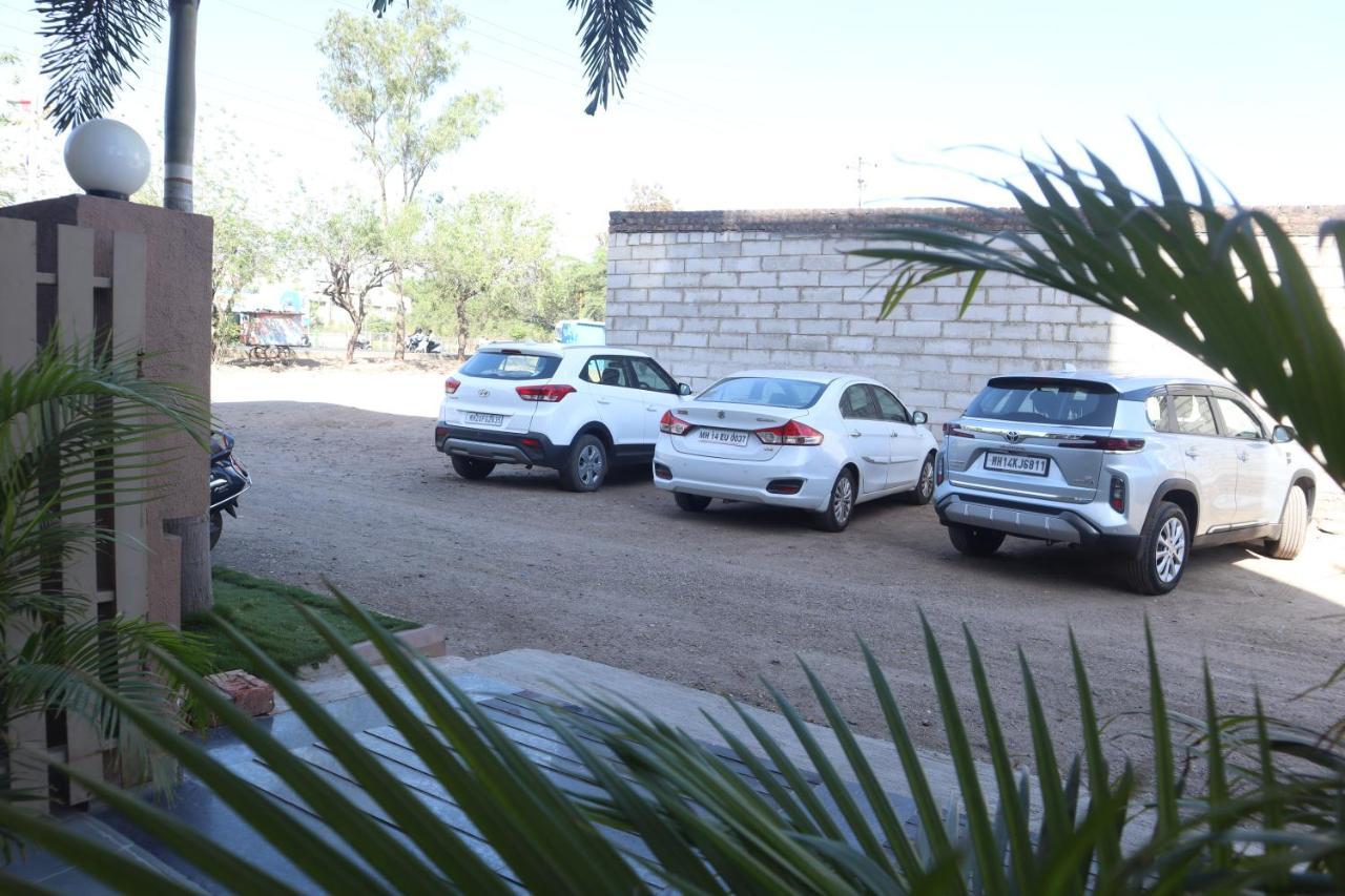 Hotel Grand Ecotel, Aurangabad Bagian luar foto